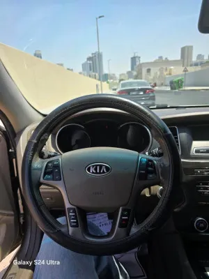 2012 كيا كادنزا Technology