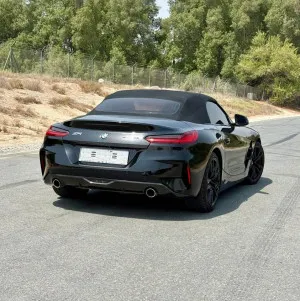 2019 بي أم دابليو زد 4 3.0i