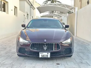 2014 مازيراتي جيبلي ١ GranLusso
