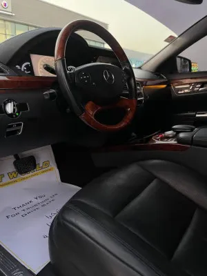 2012 Mercedes-Benz S-Class S550
