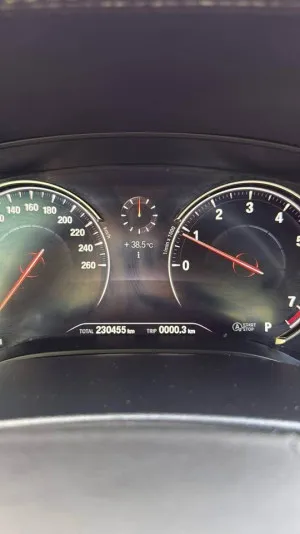 2018 BMW 5-Series 530i