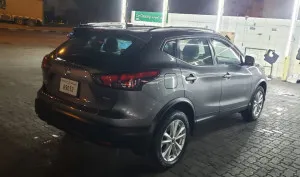 2019 نيسان روج SL