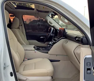 2024 تويوتا لاند كروزر VXR