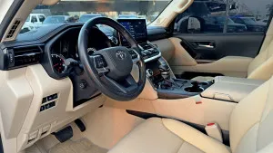 2024 تويوتا لاند كروزر VXR