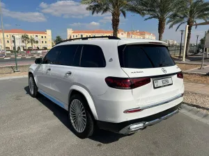 2020 مرسيدس-بنز جي ال اس مايباخ