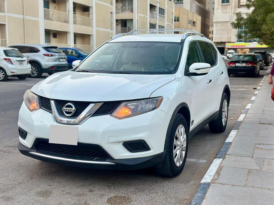 2016 نيسان روج SL