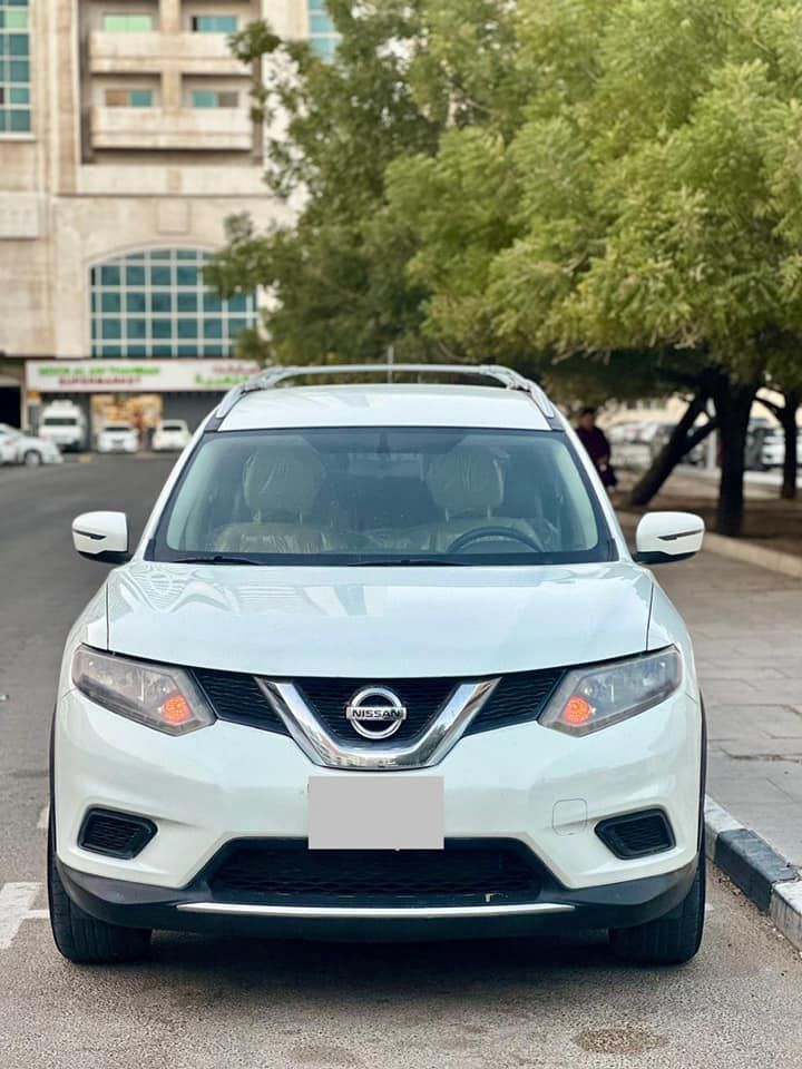 2016 نيسان روج SL