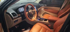 2018 جييب جراند شيروكي Laredo E