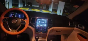 2018 جييب جراند شيروكي Laredo E