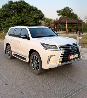 2017 Lexus LX 570