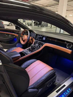 2020 بنتلي كونتيننتال GT ONYX