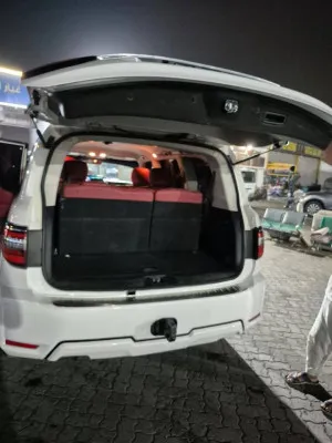 2015 نيسان باترول LE T2