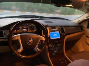 2013 كاديلاك اسكاليد Premium Luxury