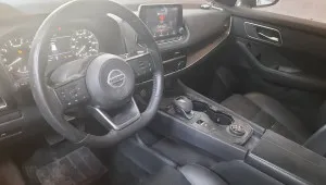 2023 نيسان روج SL