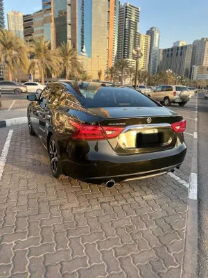 2018 Nissan Maxima SR