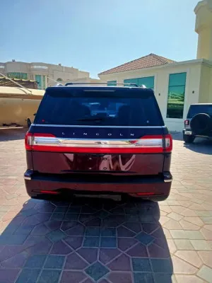 2019 لينكولن نافيجيتور Black Label L