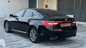 2012 هيونداي أزيرا GL
