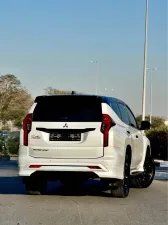 2021 ميتسوبيشي مونتيرو ES