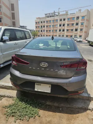 2019 هيونداي النترا SE