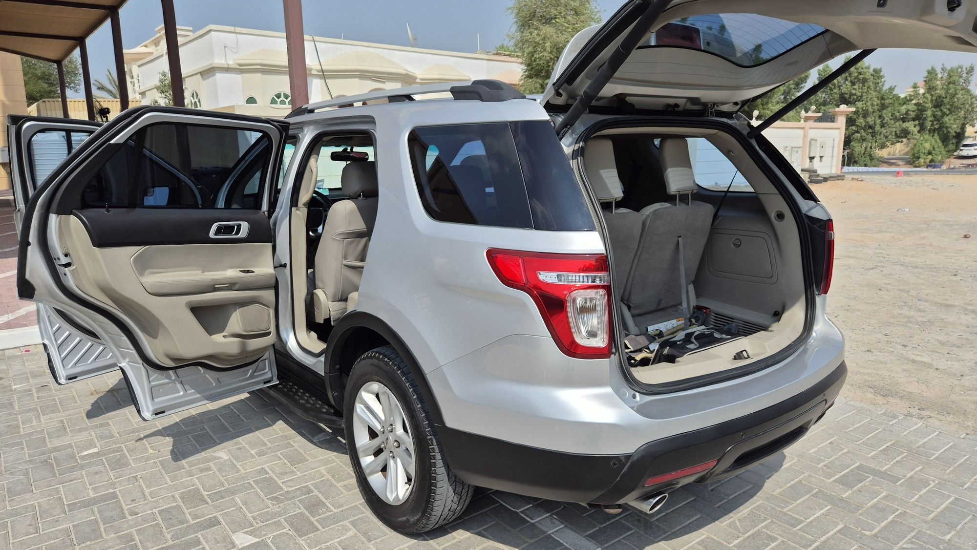 2014 فورد اكسبلورر XLT