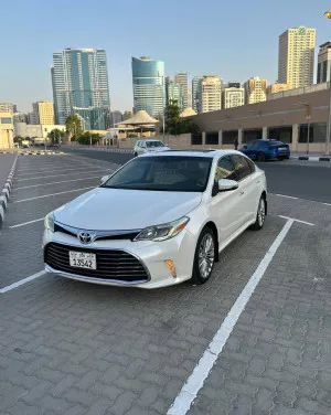 2016 Toyota Avalon Exclusive