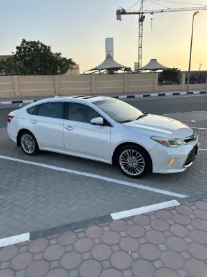 2016 Toyota Avalon Exclusive