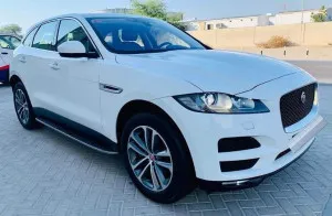 2017 جاكوار اف بيس R-Dynamic S