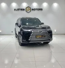 2023 لكزس ال اكس ٦٠٠ Signature