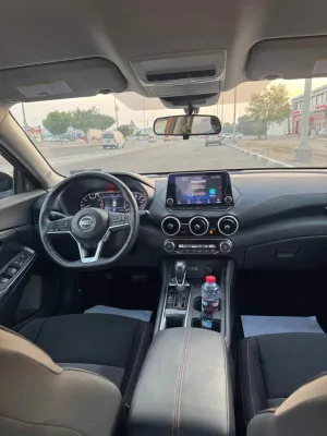 2021 نيسان سنترا SR