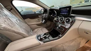 2015 مرسيدس-بنز آلفئة - C C300
