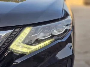 2017 نيسان روج SL