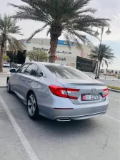 2019 هوندا أكورد EX