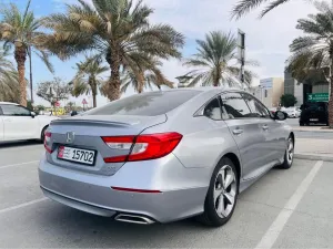 2019 هوندا أكورد EX