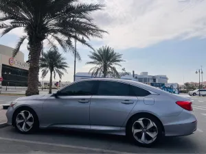 2019 هوندا أكورد EX