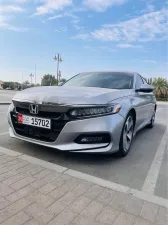 2019 هوندا أكورد EX