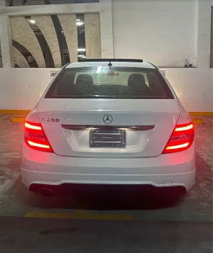2014 مرسيدس-بنز آلفئة - C C250