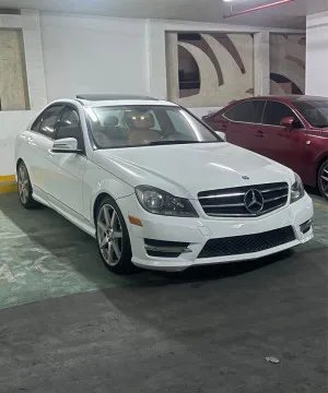 2014 مرسيدس-بنز آلفئة - C C250