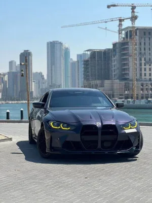 2023 بي أم دابليو ام ٤ Standard