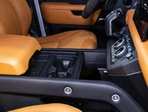 2023 Land Rover Defender 110 X-Dynamic HSE