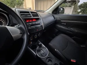 2011 ميتسوبيشي آي أس أكس GLX 4WD