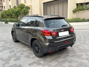 2011 ميتسوبيشي آي أس أكس GLX 4WD