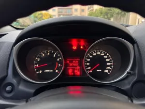 2011 ميتسوبيشي آي أس أكس GLX 4WD