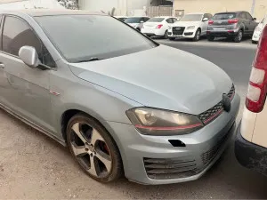 2015 فولجس فاجن جولف GTI
