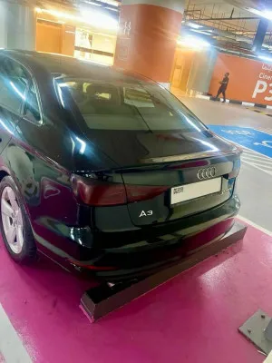 2016 اودي آي ٣ Prestige