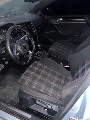 2015 فولجس فاجن جولف GTI