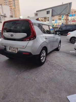 2021 كيا سول S