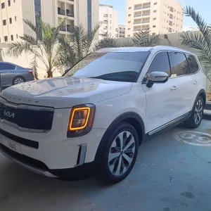 2021 كيا تيلورايد EX