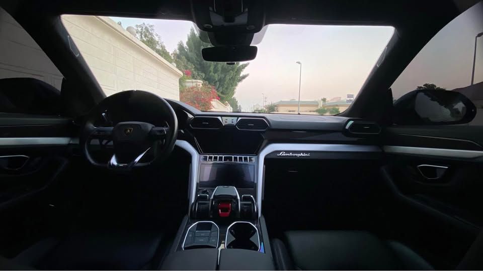 2021 لامبورجيني اوروس Mansory
