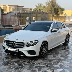 2018 مرسيدس-بنز الفئة - E E300
