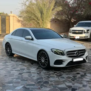 2018 مرسيدس-بنز الفئة - E E300